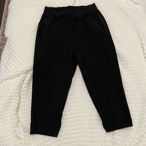 Lulu cropped pants